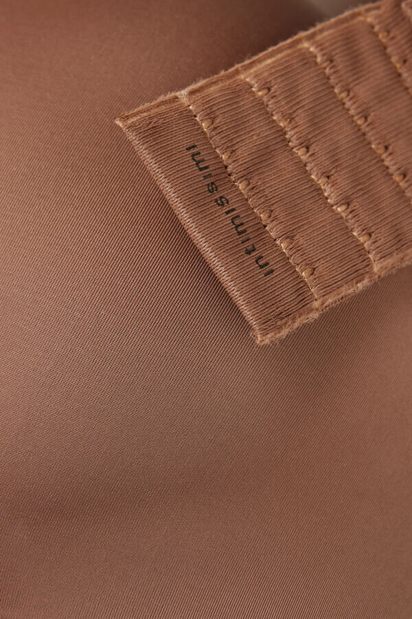 Adele trådløs boost-triangel-BH i Ultralight Microfiber Adele trådløs boost-triangel-BH i Ultralight Microfiber