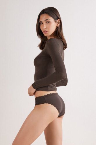 Bomulls- og blonderundertøy