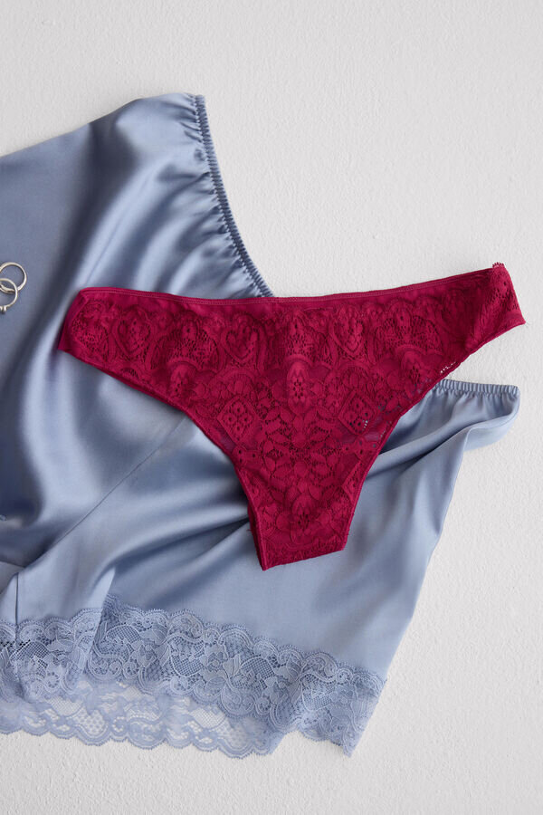 Brazilian truse i mikrofiber og blonder Brazilian truse i mikrofiber og blonder