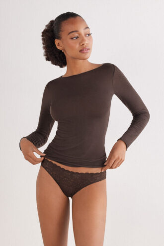 Brazilian truse i mikrofiber og blonder