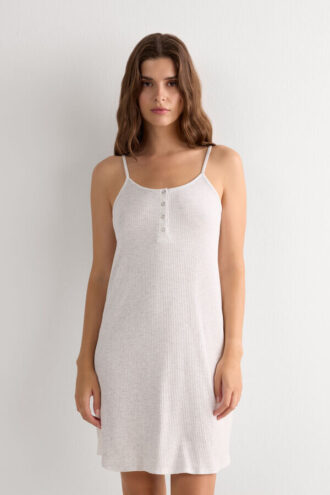 Chic Comfort nattkjole med tynne stropper