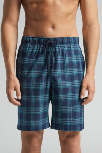 Kortbukser i rutete stoff