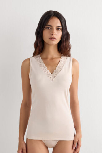 Pretty Flowers modal og blonder tank-top