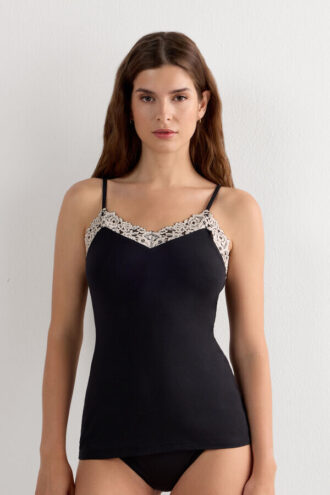 Pretty Flowers Modal Top