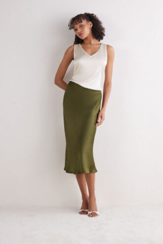 Silke-tank-top med V-hals