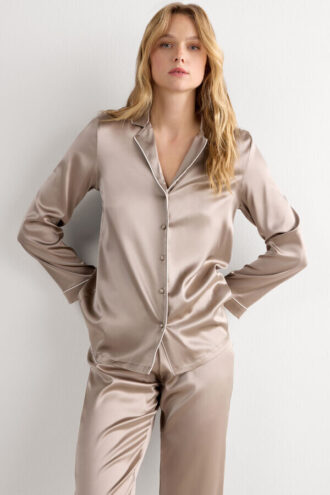 Silkejakke i herrestil