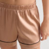 Silkeshorts med piping