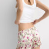Silkeshorts med Pretty Flowers-trykk