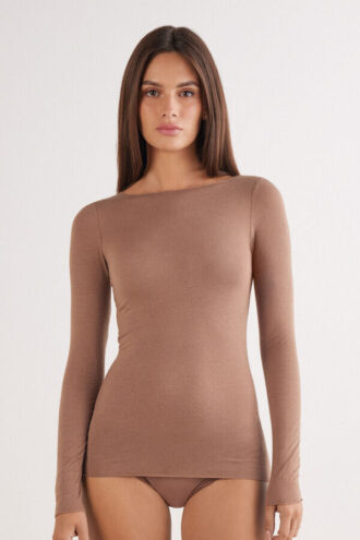 Ultralett topp i modal og kashmir med båthals